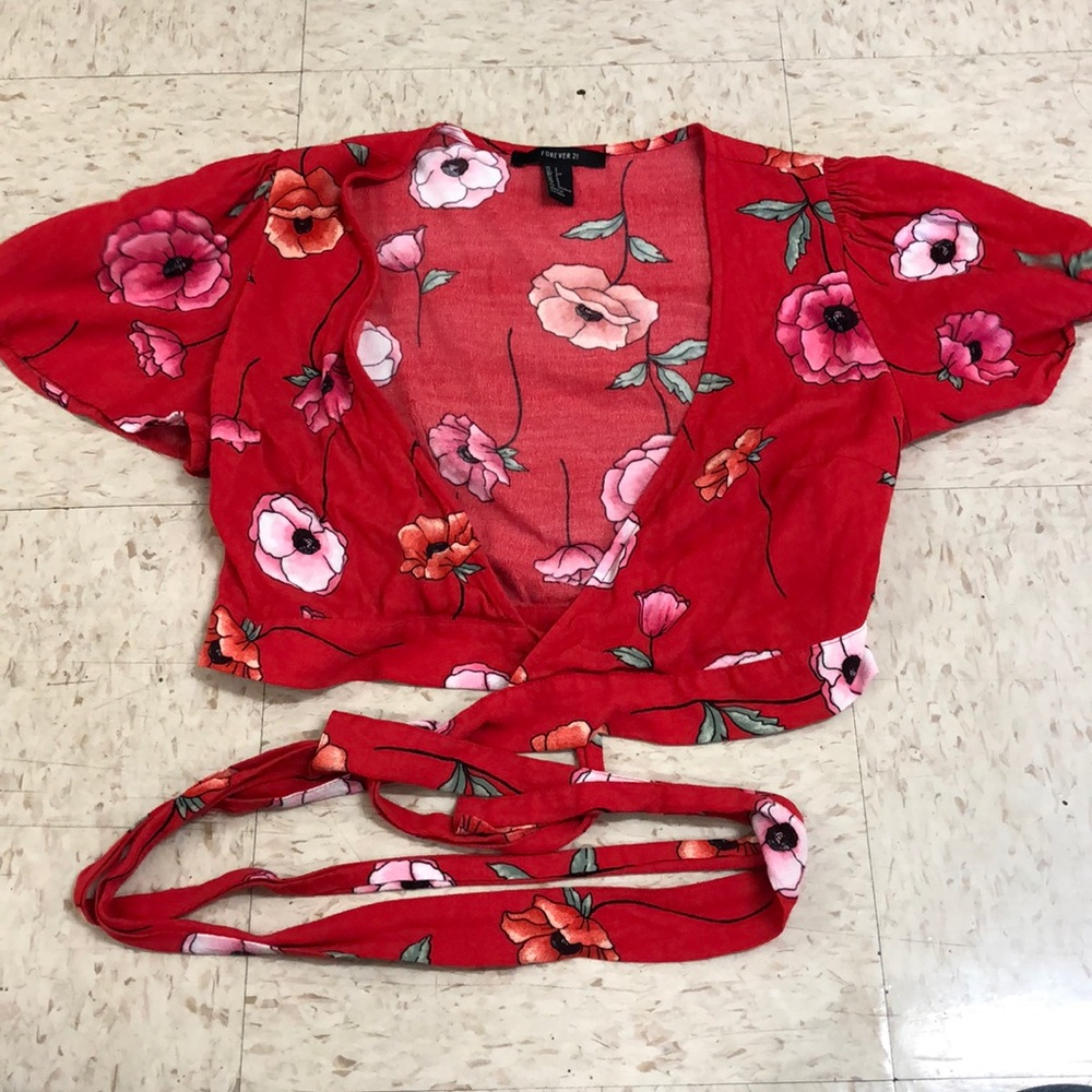 Forever 21 wrap top- size s